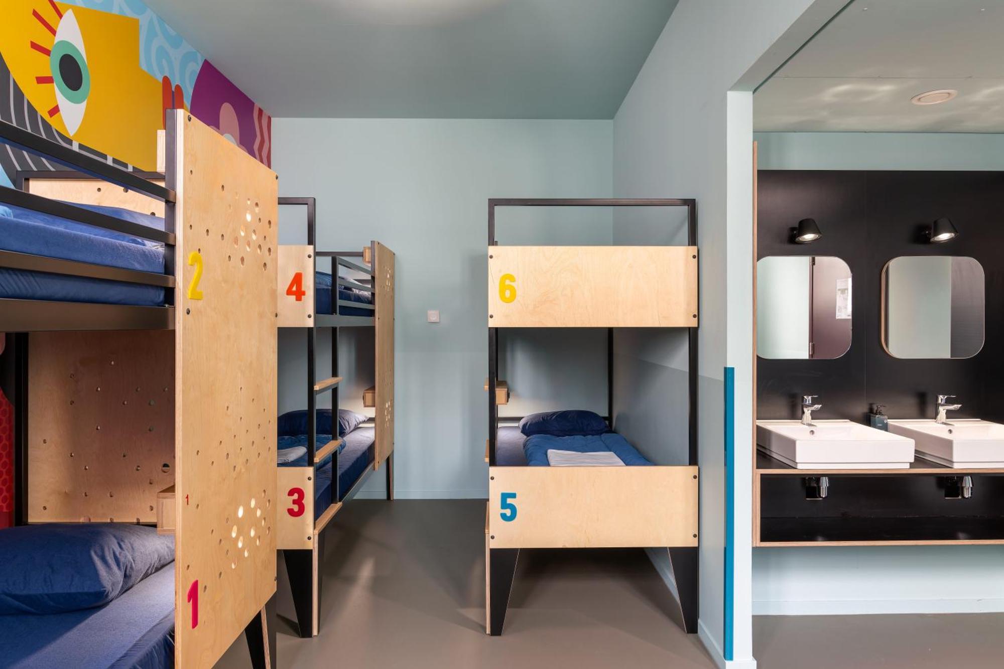 Stayokay Hostel Amsterdam Stadsdoelen - Refurbished November 2024 Εξωτερικό φωτογραφία