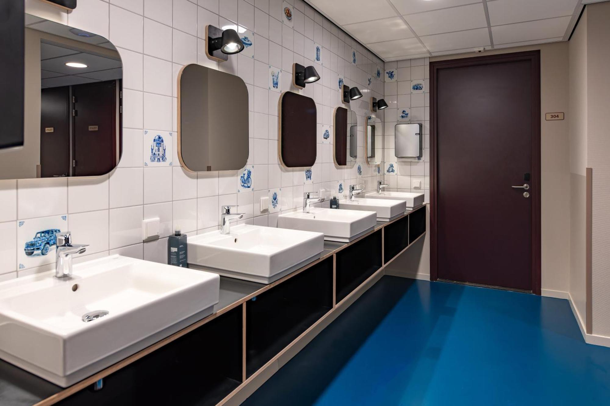 Stayokay Hostel Amsterdam Stadsdoelen - Refurbished November 2024 Εξωτερικό φωτογραφία
